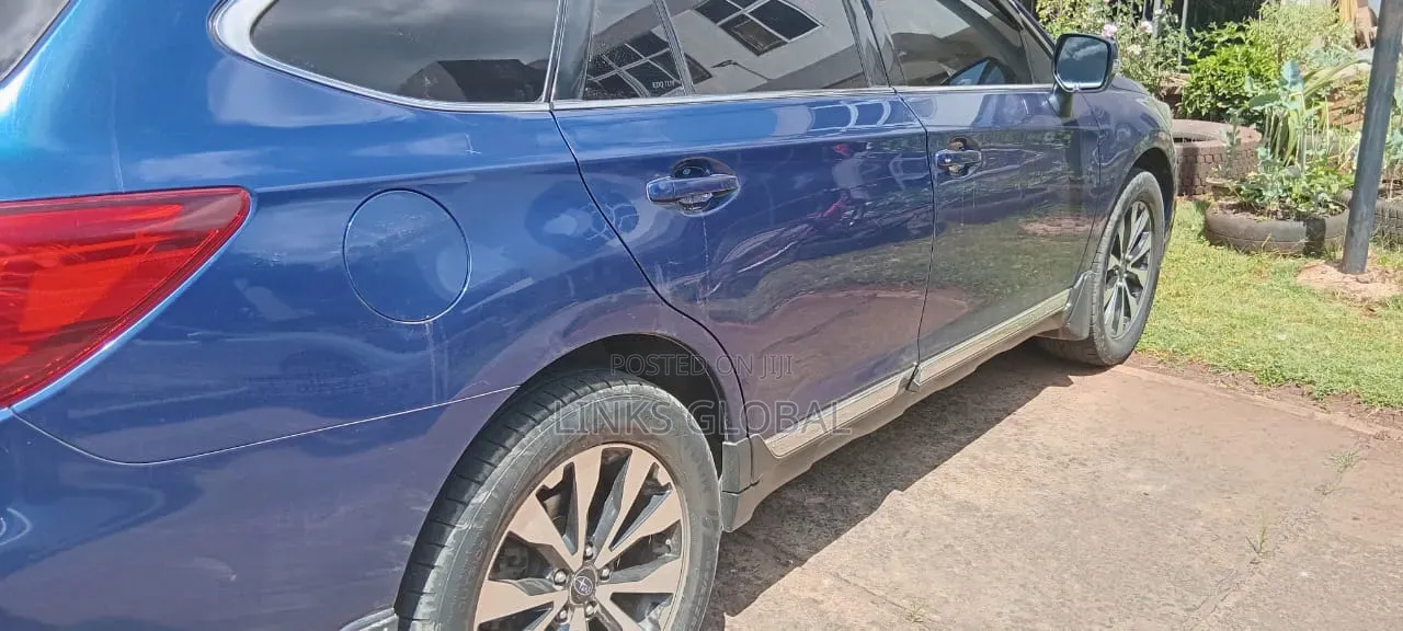 Subaru Outback 2.5i AWD 2016 Blue