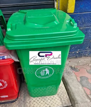 240L Green Large Bin With Wheels.