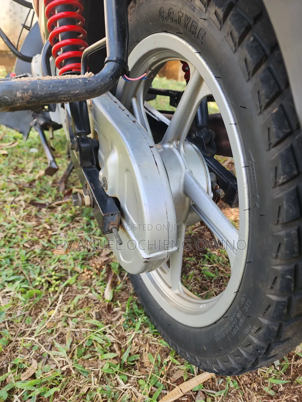 TVS Apache 180 RTR 2020 Red