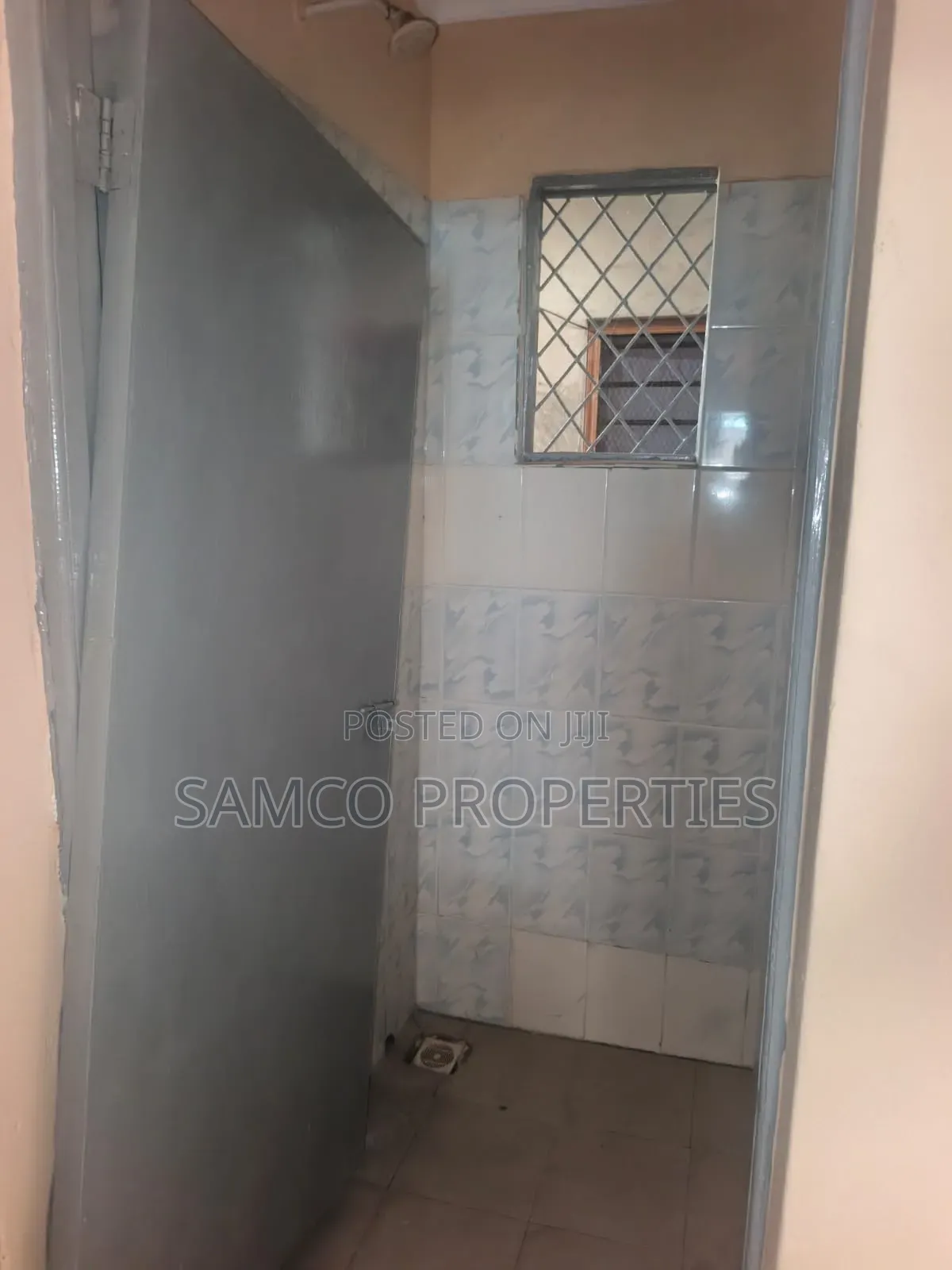 3bdrm Bungalow in Bombolulu for rent