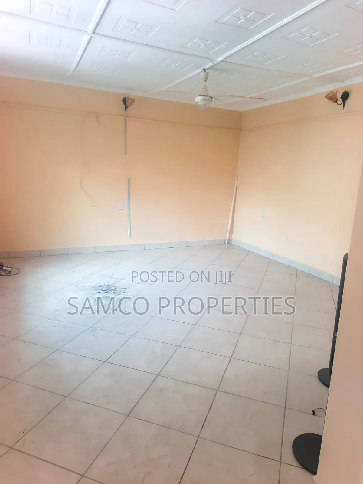 3bdrm Bungalow in Bombolulu for rent