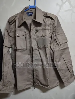 Outdoors Hiking Suit 