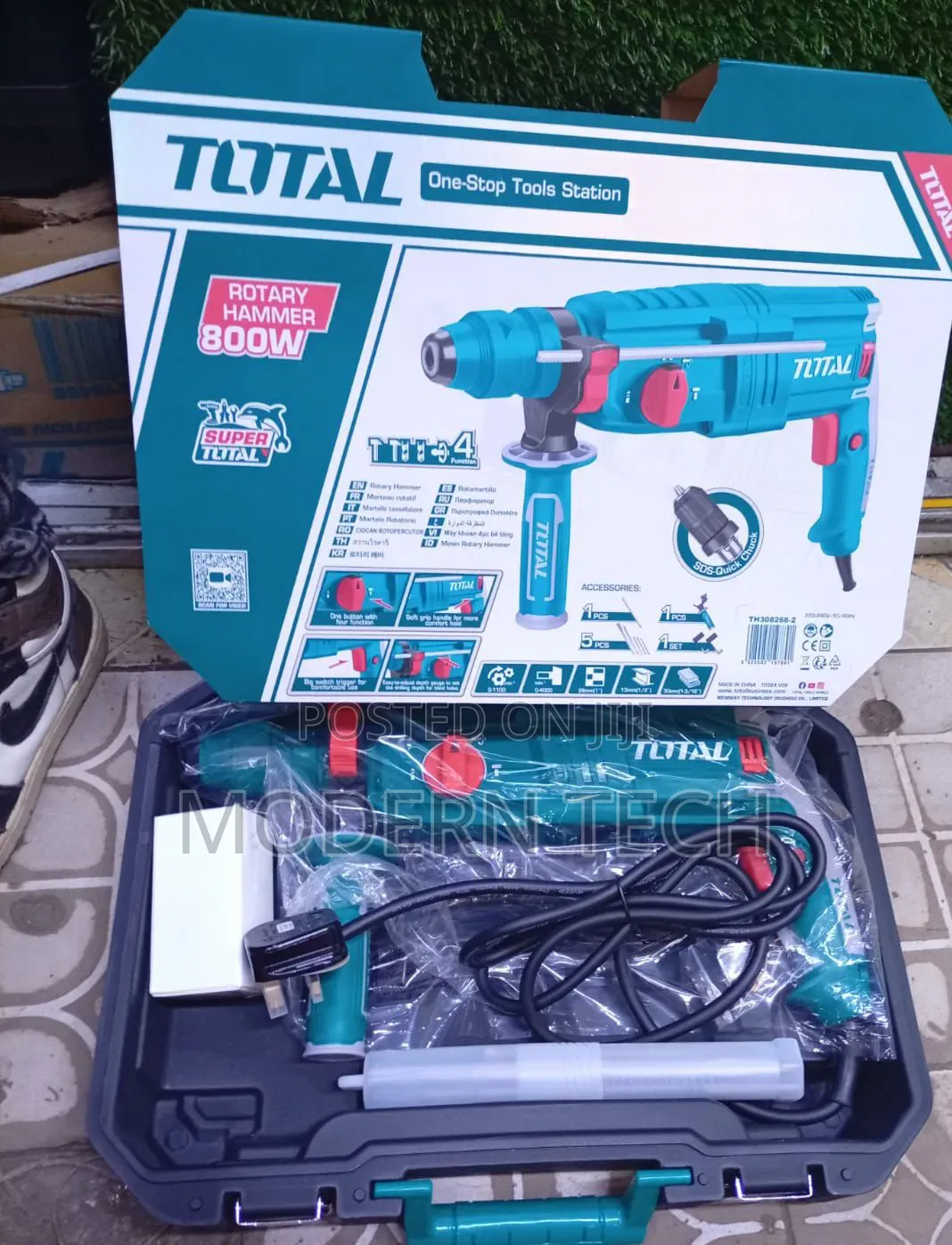 TOTAL 800W Rotary Hammer Drill | SDS-Plus Heavy Duty | 3-Mode