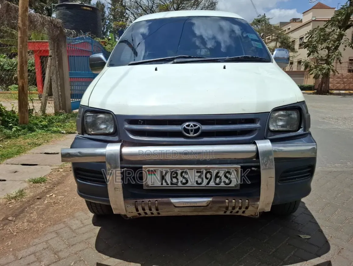 Toyota TownAce 2005 White