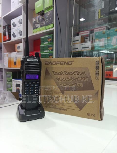 Baofeng UV82 VHF UHF 8W Professional Walkie Talkie