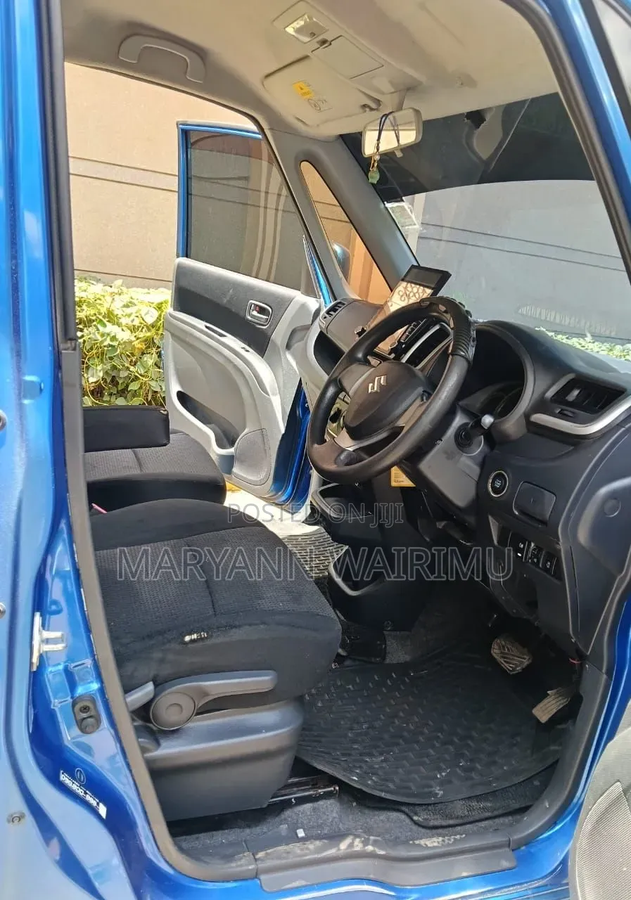 Suzuki Solio 2014 Blue