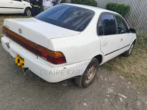 Toyota Corolla G-Touring 2003 White
