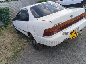 Toyota Corolla G-Touring 2003 White