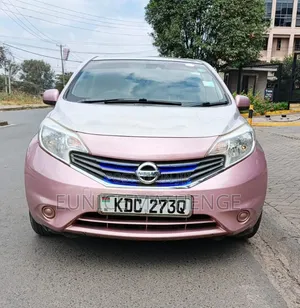 Nissan Note 2014 Pink