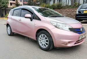 Nissan Note 2014 Pink