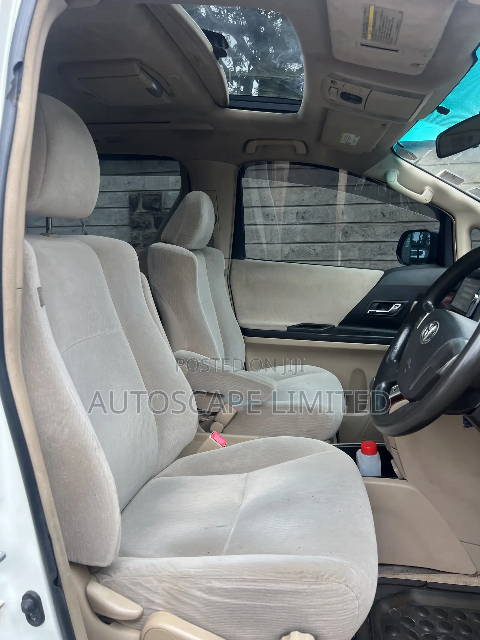 Toyota Alphard 2011 Pearl