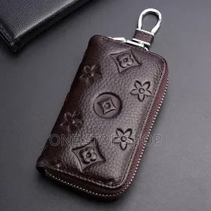 Black Pebbled Leather Zipper Key Pouch Metal Clip