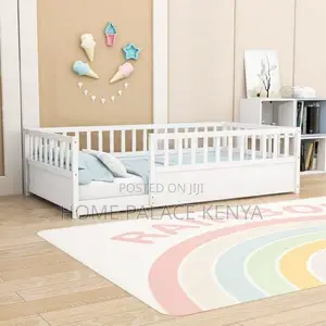 Crib Bed; Durable Wooden Crib Bed for Babies and Toddlers