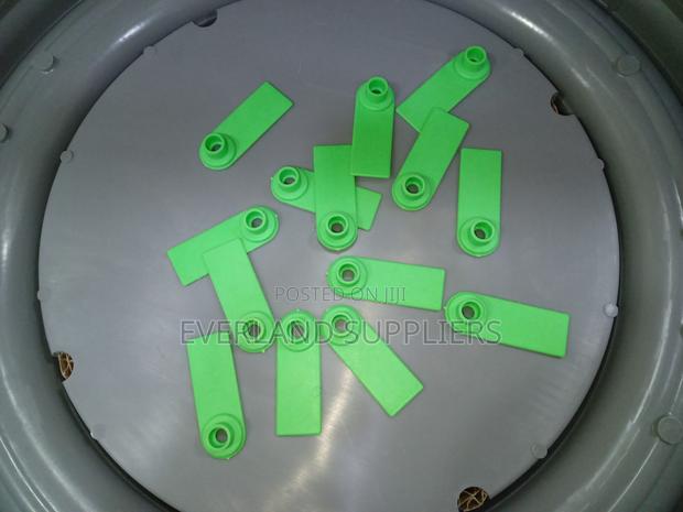 Ear Tags - Scratch Resistant