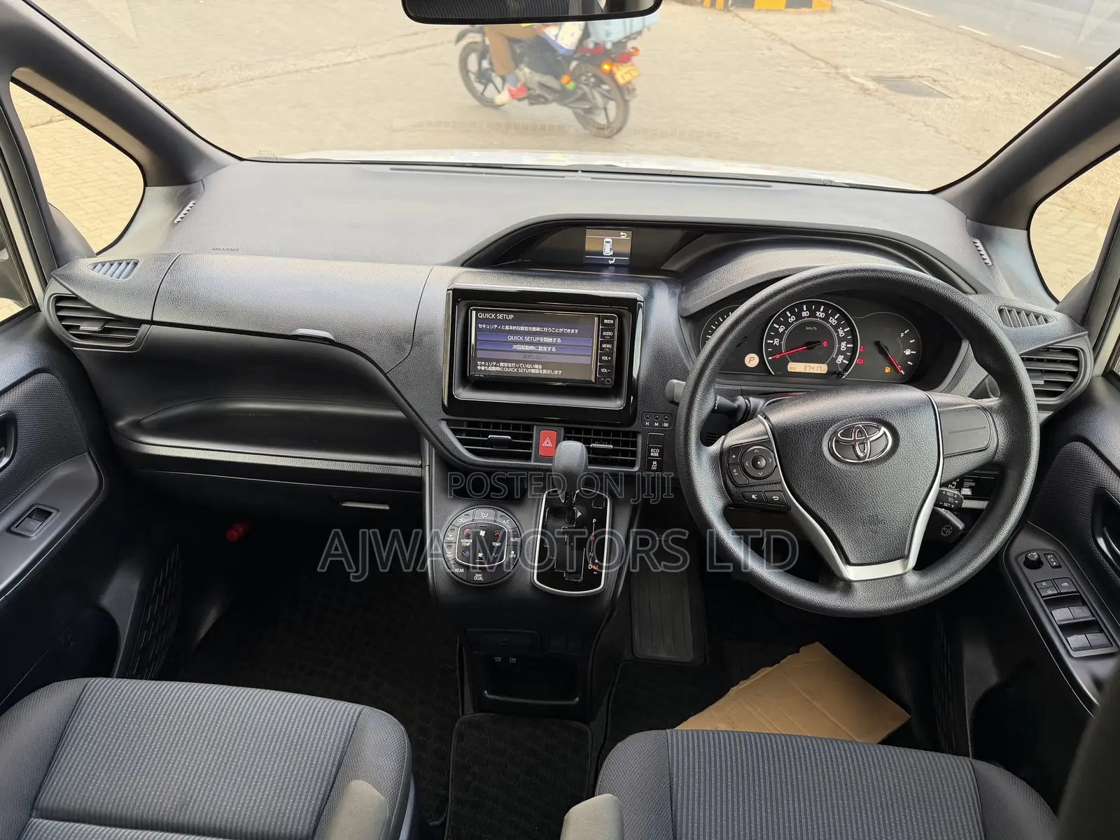 Toyota Noah 2.0 FWD (8 Seater) 2020 Silver