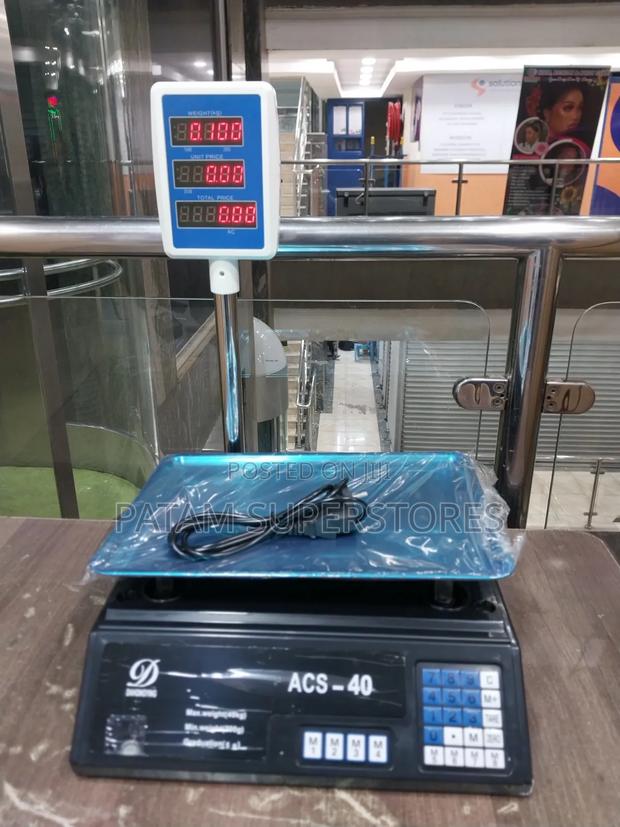 Weighing Scale With Arm - main view