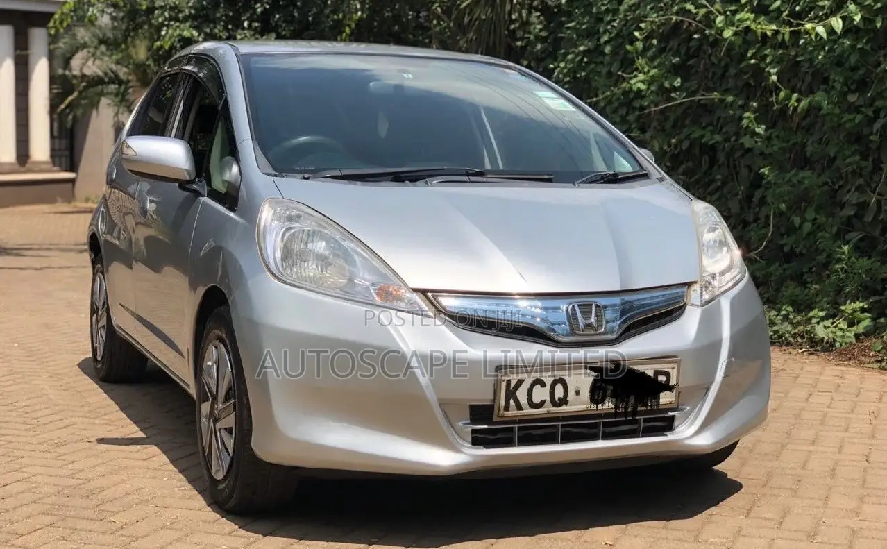 Honda Fit 2012 Silver