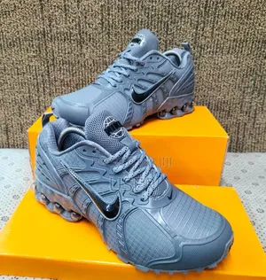 Nike Shox TL – Iron Grey / Black / Light Smoke Grey / Metallic Silver