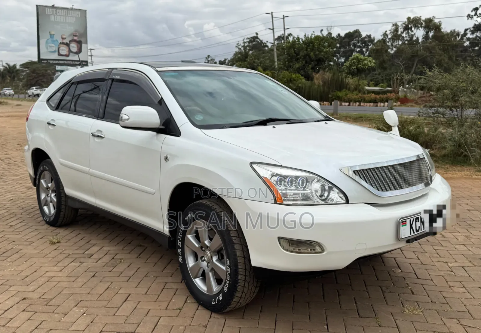Toyota Harrier 2010 White