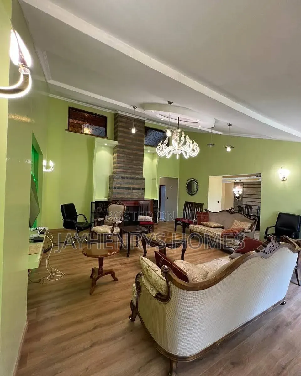 5bdrm House in Muthaiga North for sale