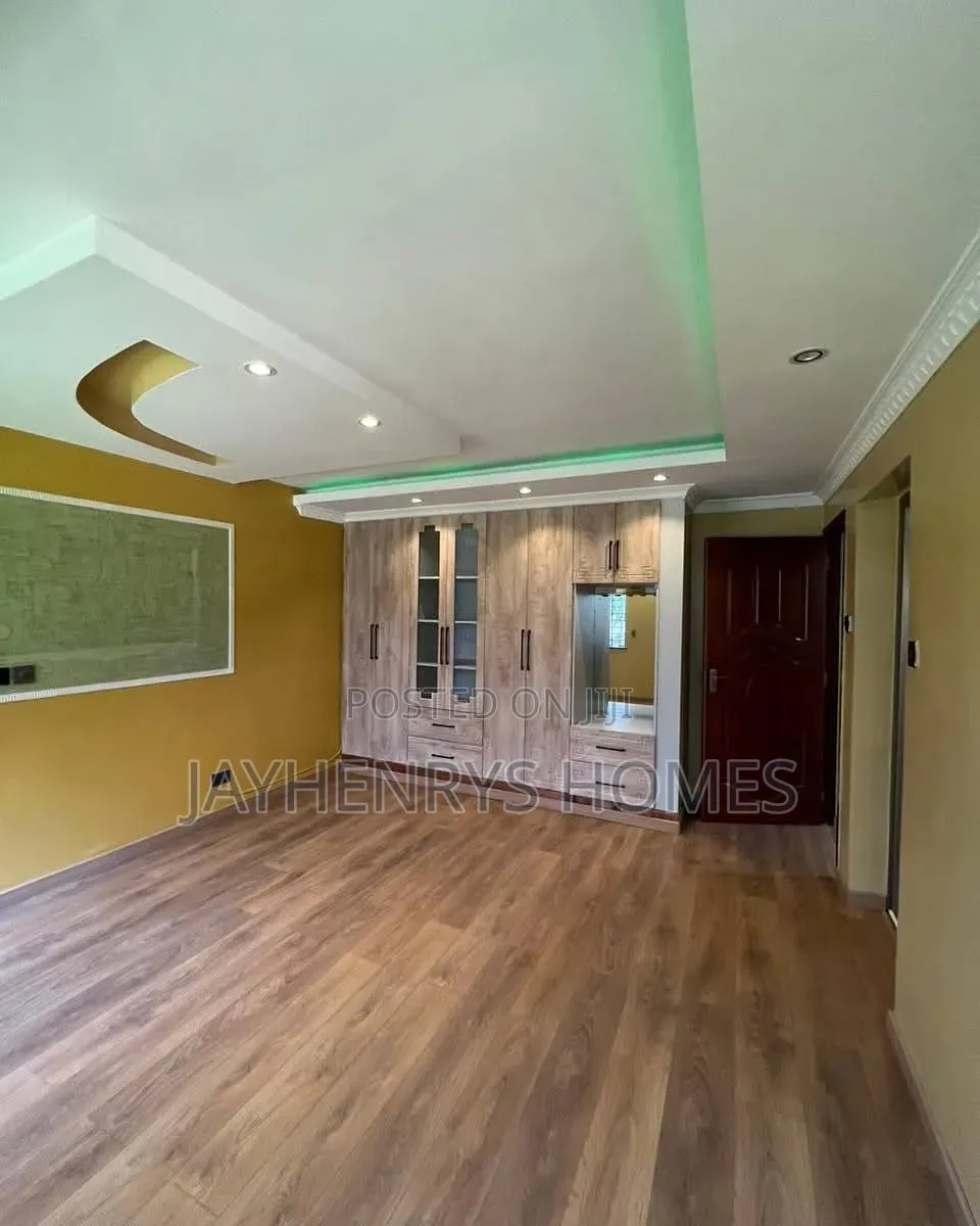 5bdrm House in Muthaiga North for sale