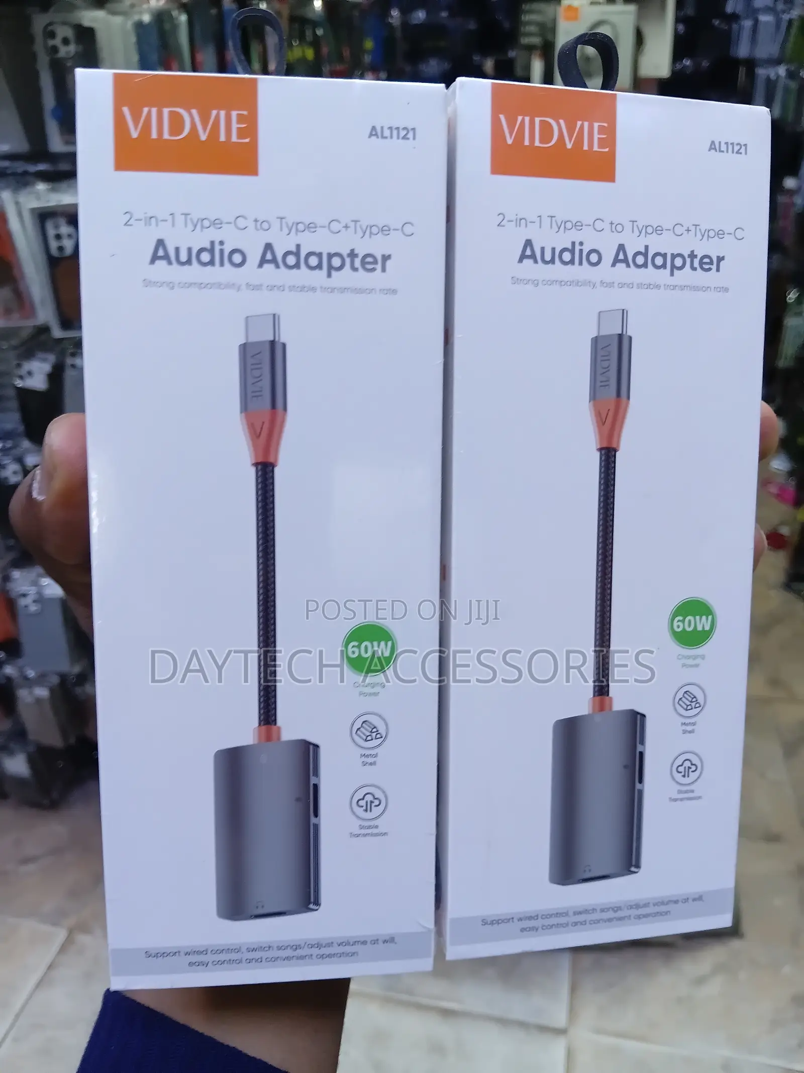 Vidvie 2-in-1 Type-C to Type-C Udio Adapter.