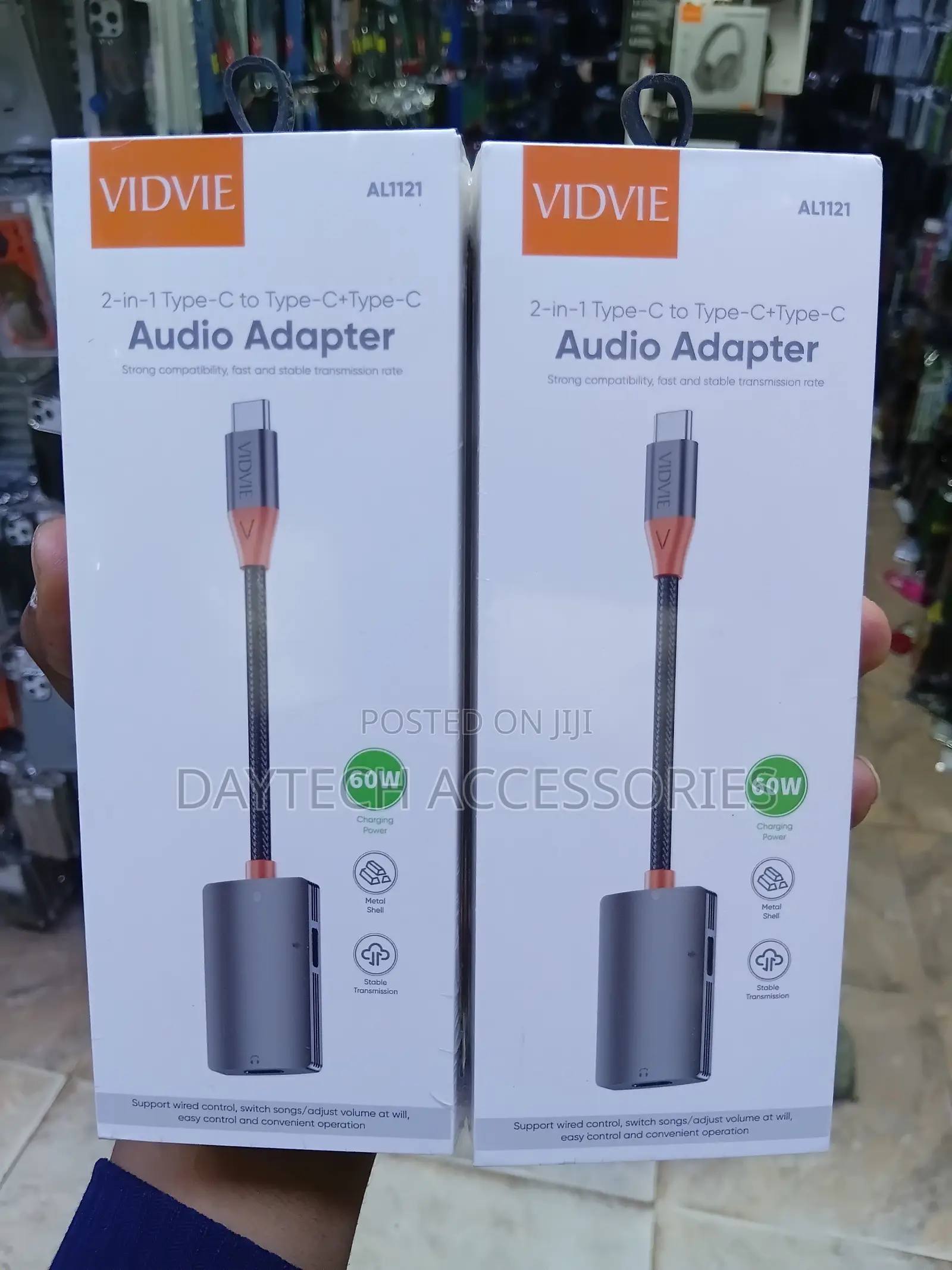 Vidvie 2-in-1 Type-C to Type-C Udio Adapter.
