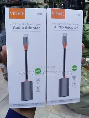 Vidvie 2-in-1 Type-C to Type-C Udio Adapter.