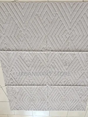 Brand New 5×8 American Carpet – Non Slip and Durable