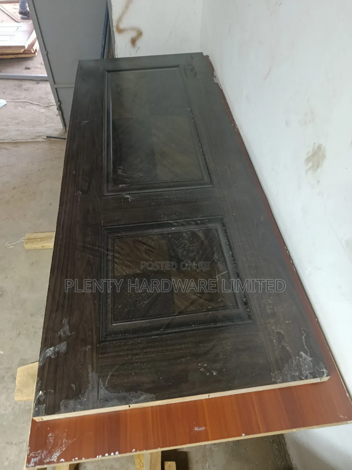 Semi Solid Flash Door