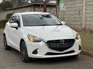 Mazda Demio 2018 White