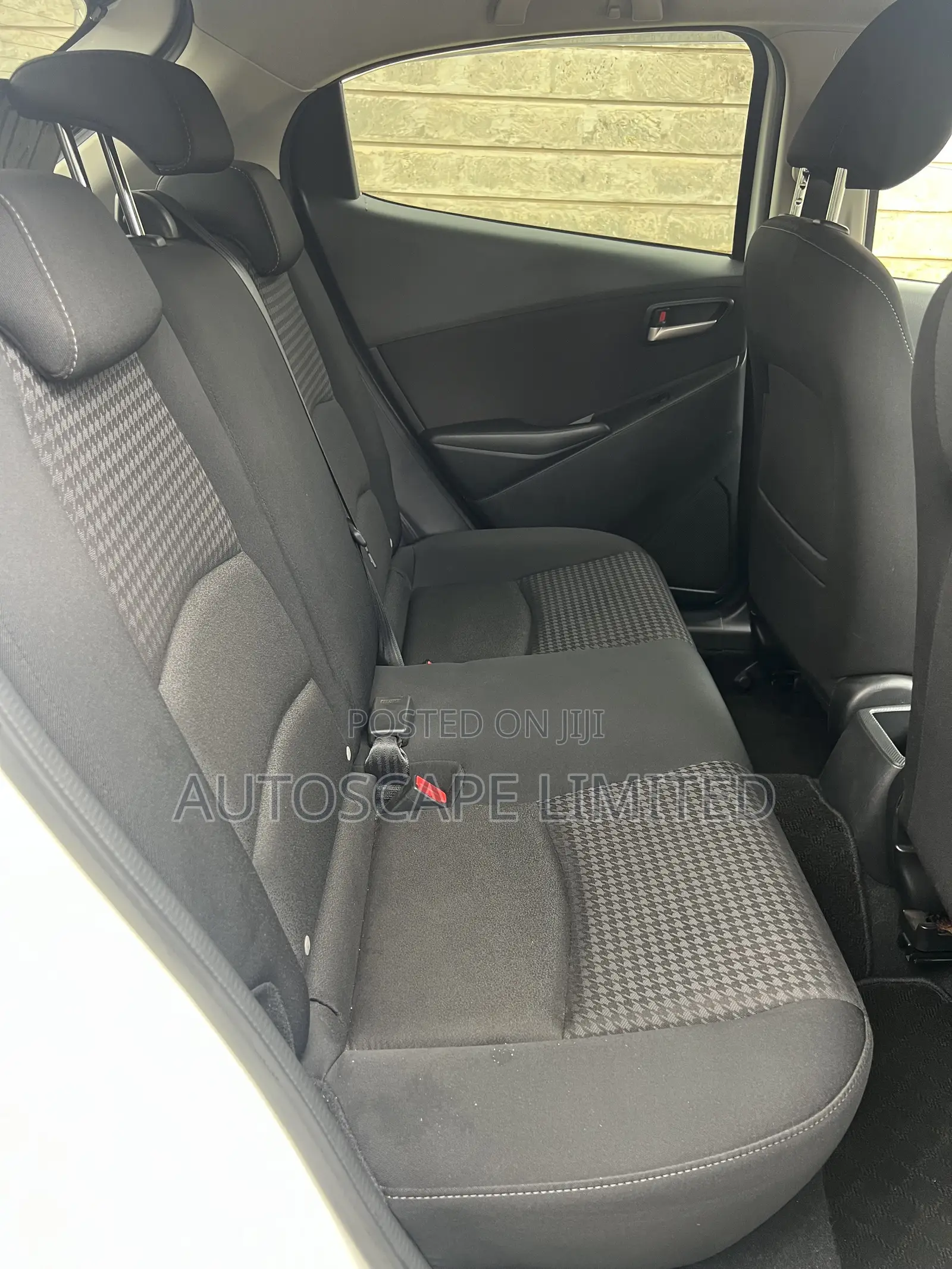 Mazda Demio 2018 White