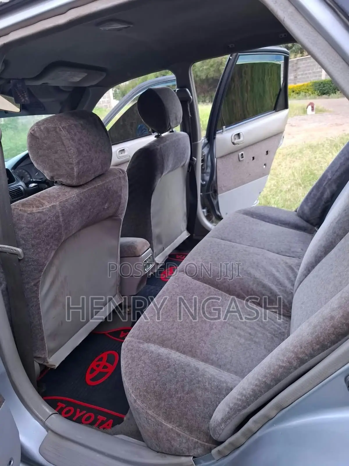 Toyota Sprinter 2000 Silver