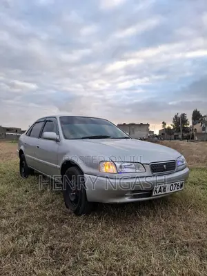Toyota Sprinter 2000 Silver