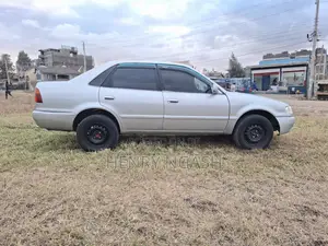 Toyota Sprinter 2000 Silver