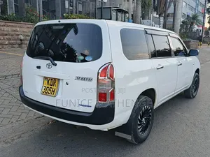 Toyota Succeed 2018 White