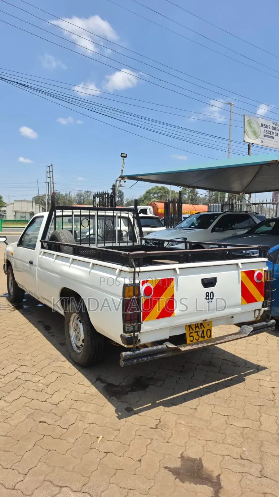 Nissan Pick-Up 1993 Off white
