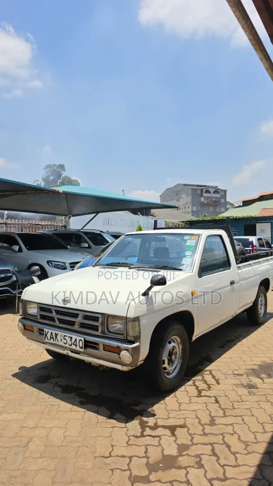 Nissan Pick-Up 1993 Off white