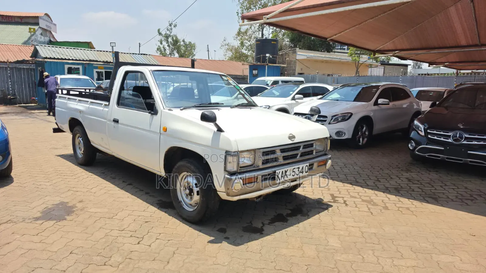 Nissan Pick-Up 1993 Off white