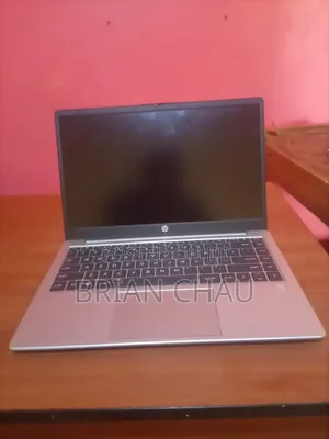 New Laptop HP 250 G10 16GB AMD Ryzen 5 SSD 1T