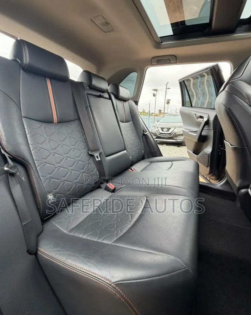Toyota RAV4 Adventure 2021 Gray