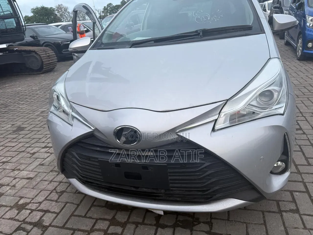 Toyota Vitz 2019 Silver