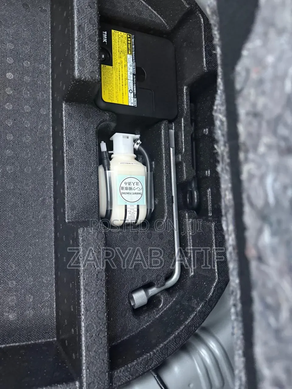 Toyota Vitz 2019 Silver