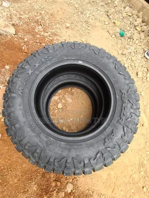 Lt 225 /70 R17 Maxxis Tyres Razr a/T-811 All-Terrain 10pr 80psi