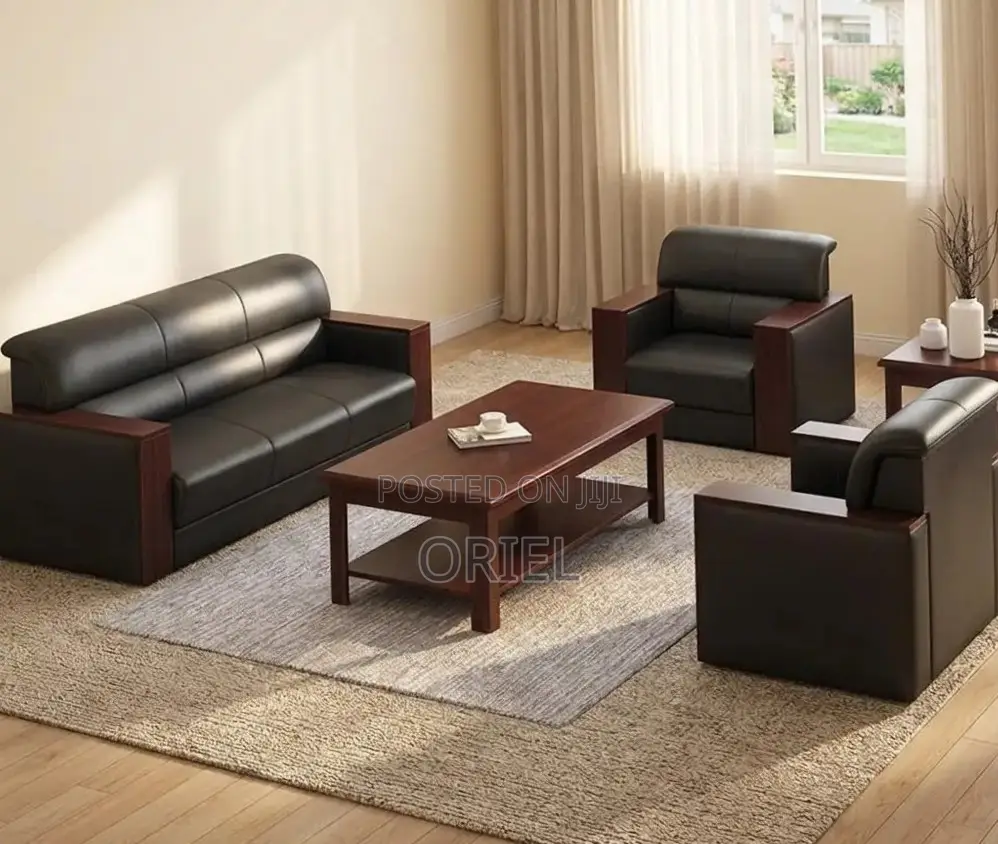 5-Seater Office Sofa : Leather Padded Wooden Frame Office Sofa