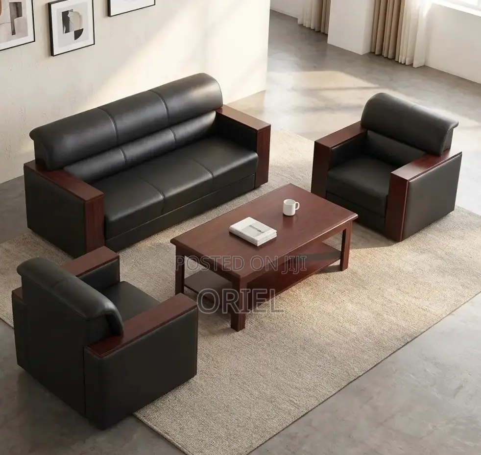 5-Seater Office Sofa : Leather Padded Wooden Frame Office Sofa