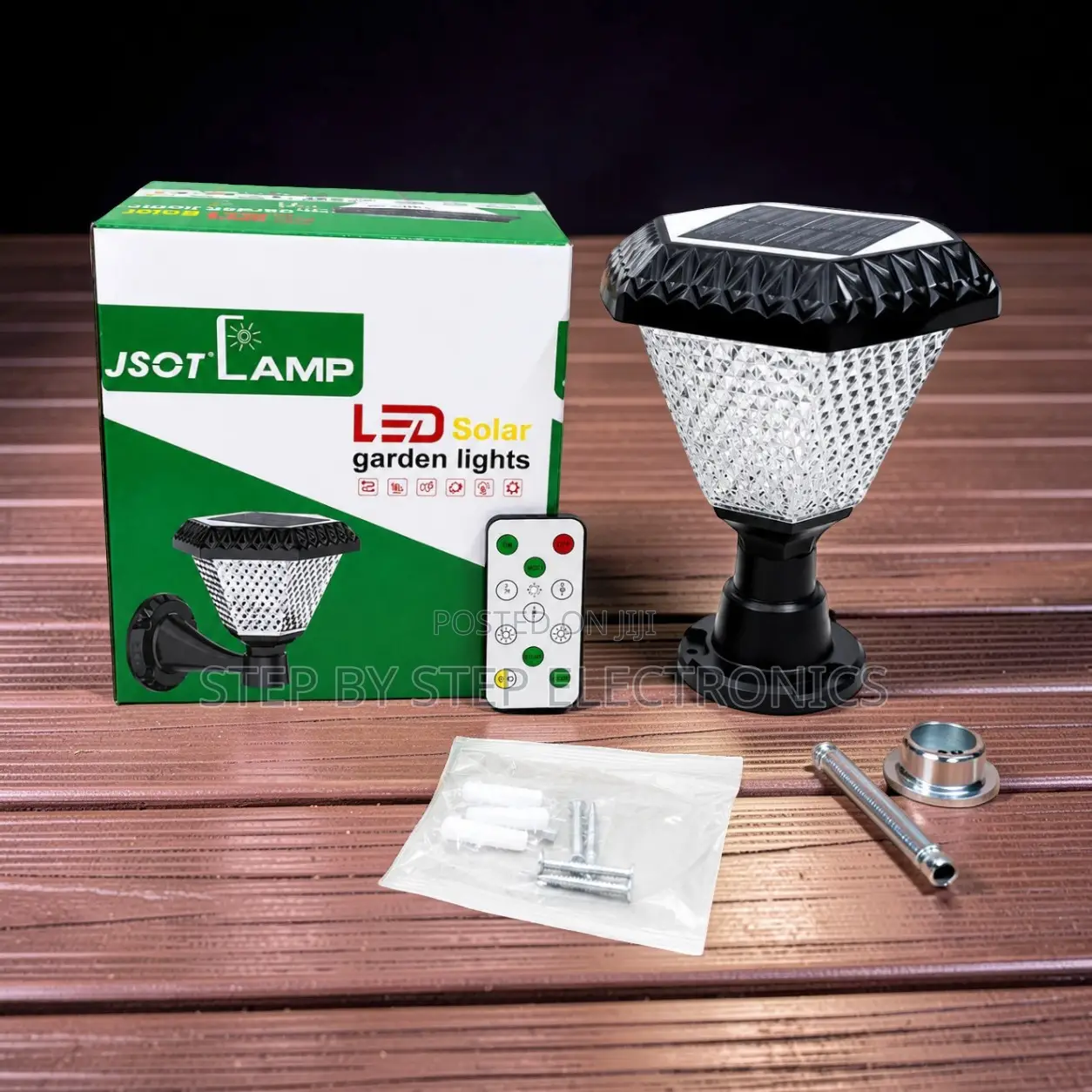 Discounted Prices Auto on Off LED Solar Garden Main GateLight Lamp