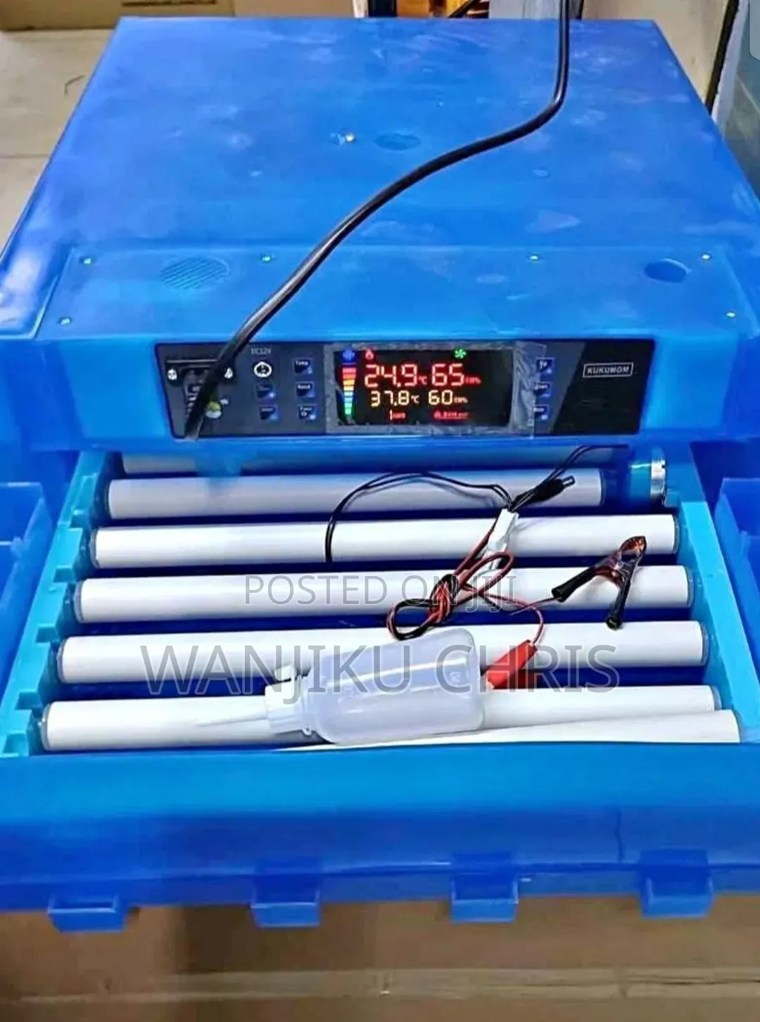 Automatic Eggs Incubator/64eggs Capacity
