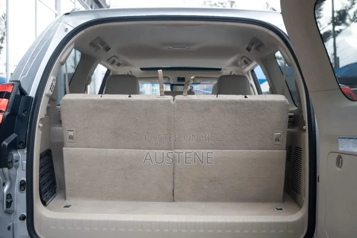Toyota Land Cruiser Prado 3.0 190hp 2018 Silver