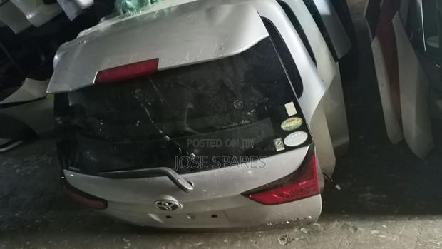 Toyota Fielder - main view